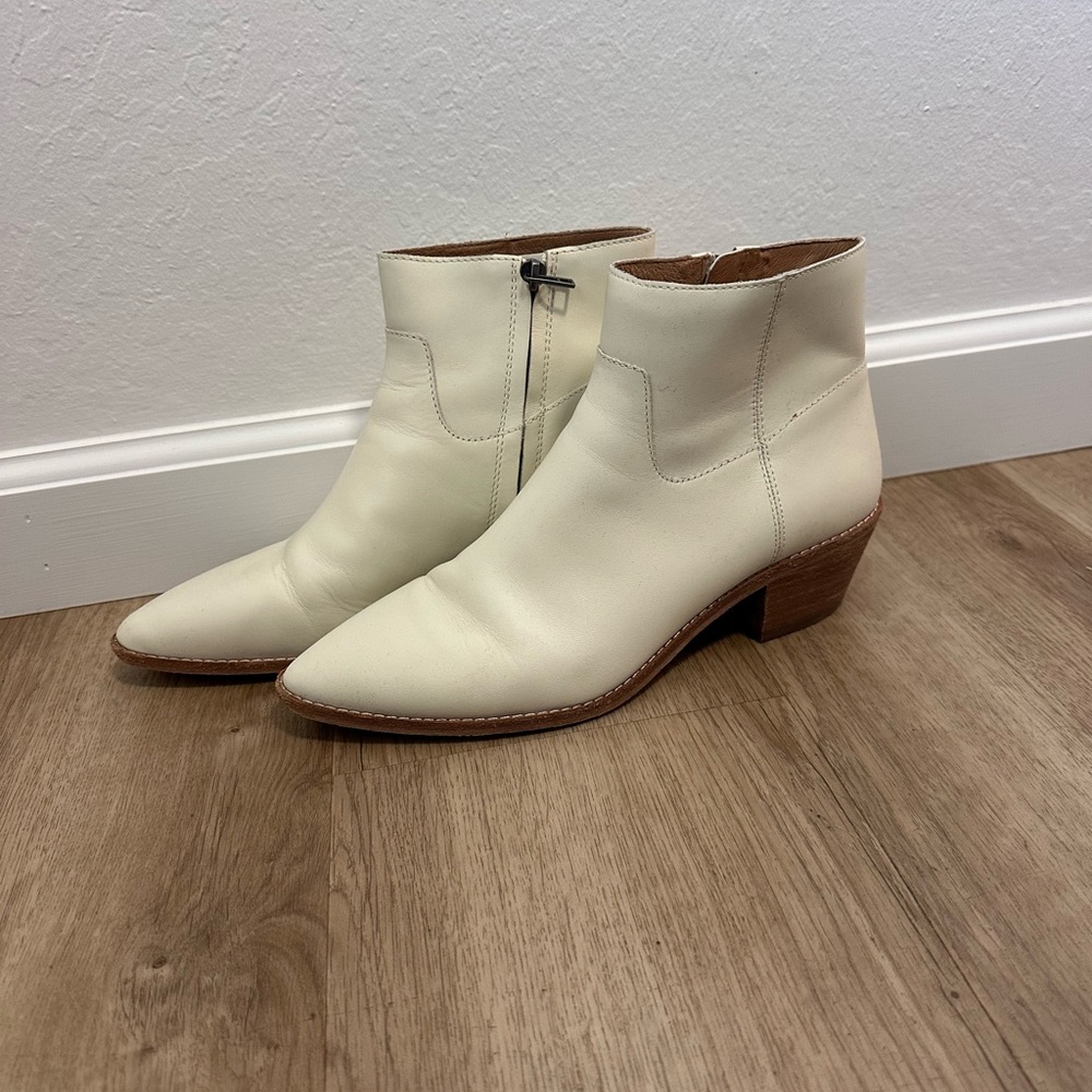 Madewell Charley Leather Boot - Cream - Size 9